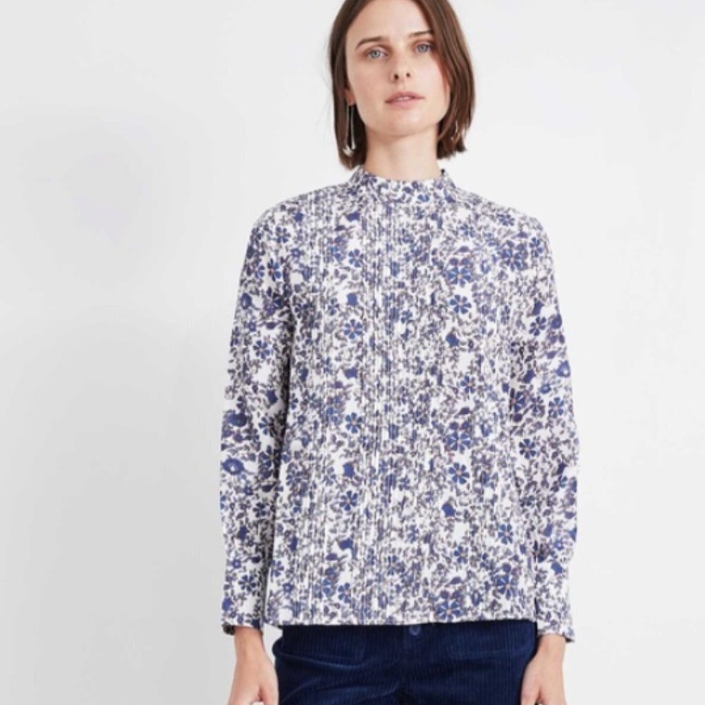 Apiece Apart Sez Pinktuck Silk Floral Print Long Sleeve Blouse White and Blue - Picture 9 of 9